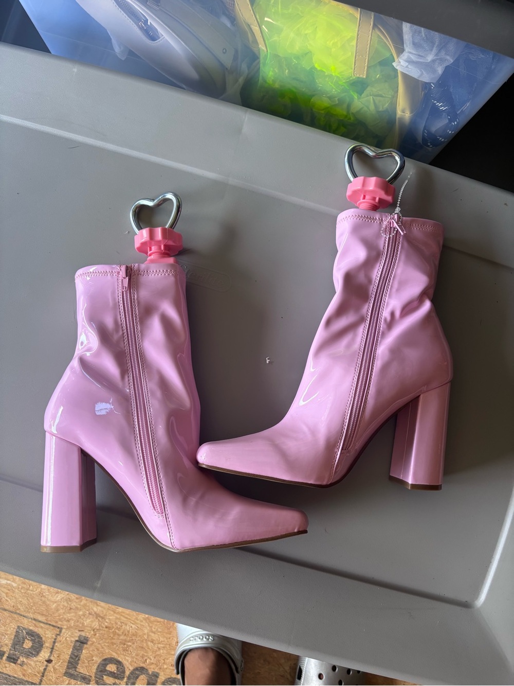 Steve Madden lynden Pink Patent Block Heel Ankle Boots